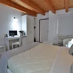 Pensión Giulia Del Cavaliere Castrovillari