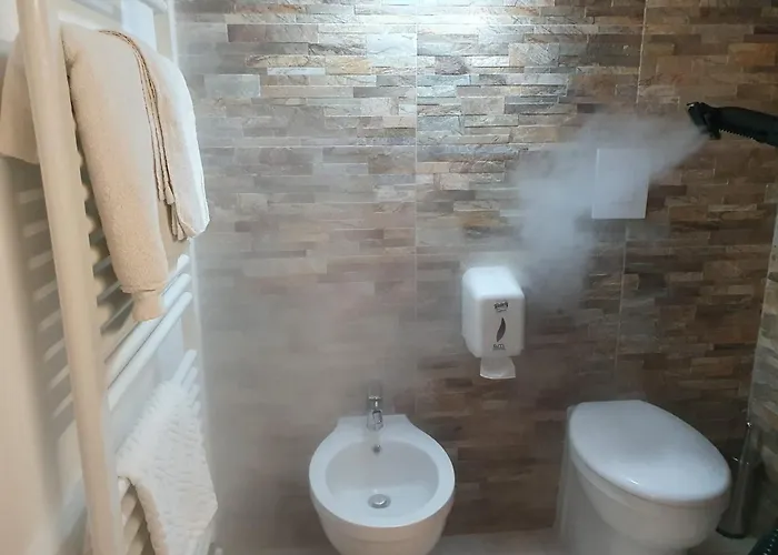 Giulia Del Cavaliere 3* 卡斯特罗维拉里